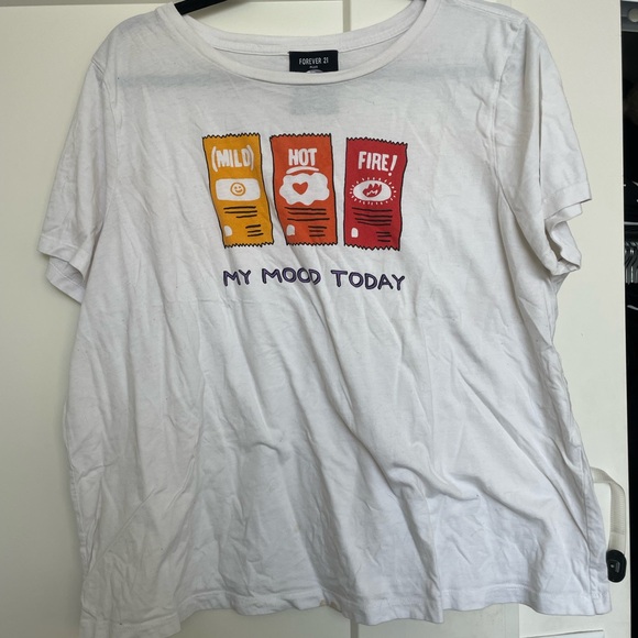 Forever 21 Taco Bell tshirt - Picture 1 of 3